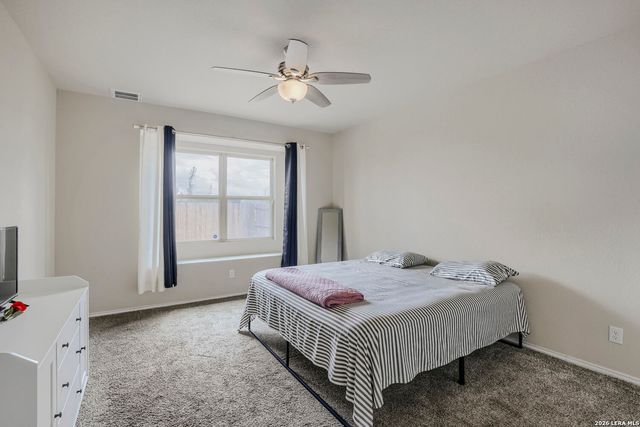 10542 Green Lake Dr, San Antonio, TX 78223