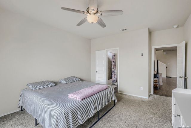 10542 Green Lake Dr, San Antonio, TX 78223