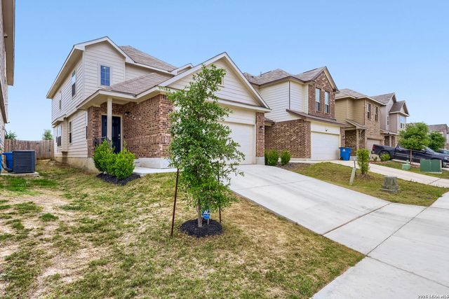10542 Green Lake Dr, San Antonio, TX 78223