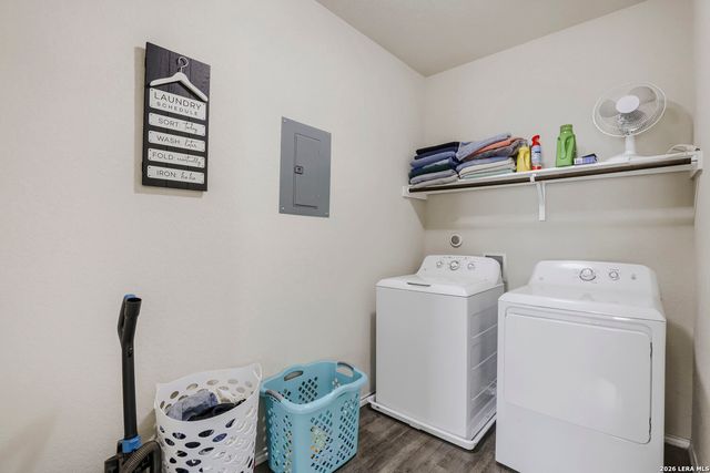 10542 Green Lake Dr, San Antonio, TX 78223