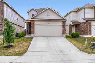 10542 Green Lake Dr, San Antonio, TX 78223