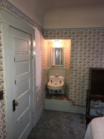 1401 N San Joaquin St, Stockton, CA 95202