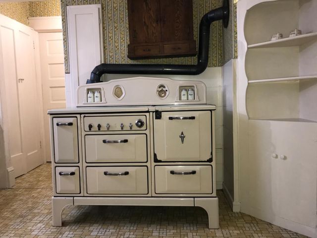 1401 N San Joaquin St, Stockton, CA 95202