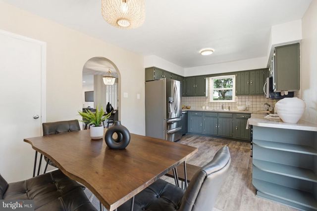 1313 DELMONT AVE, Havertown, PA 19083