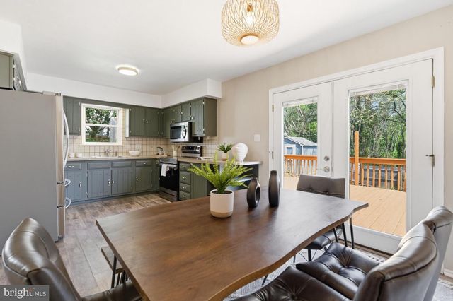 1313 DELMONT AVE, Havertown, PA 19083