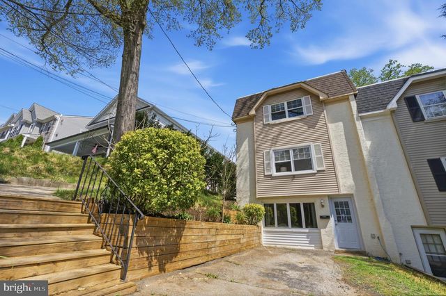 1313 DELMONT AVE, Havertown, PA 19083