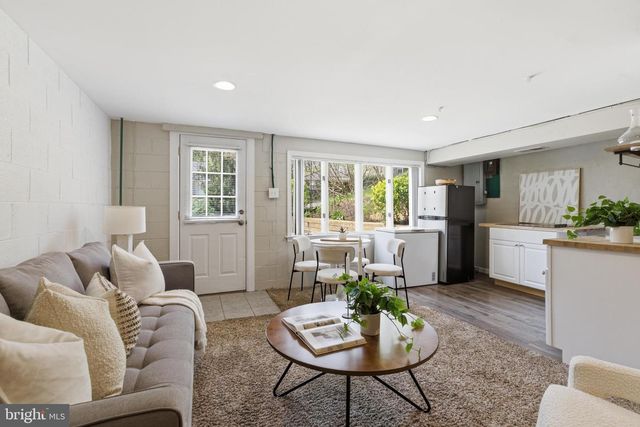 1313 DELMONT AVE, Havertown, PA 19083