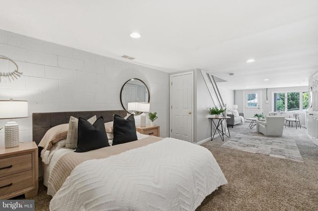 1313 DELMONT AVE, Havertown, PA 19083