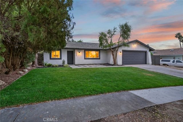 1444 Cambridge Avenue, Redlands, CA 92374