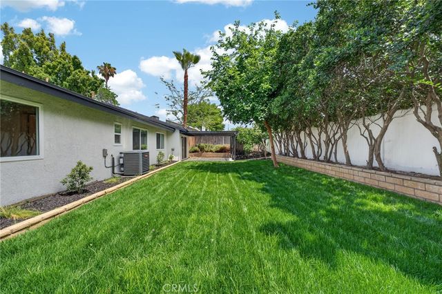 1444 Cambridge Avenue, Redlands, CA 92374