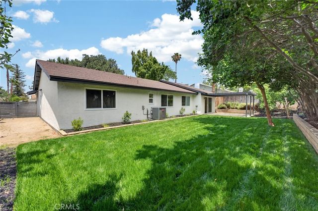 1444 Cambridge Avenue, Redlands, CA 92374
