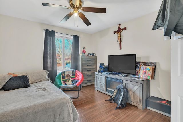 7964 Lavergne Avenue, Burbank, IL 60459