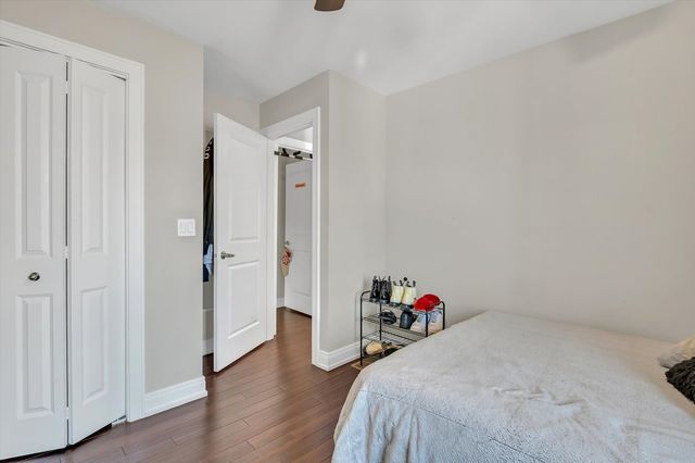 7964 Lavergne Avenue, Burbank, IL 60459