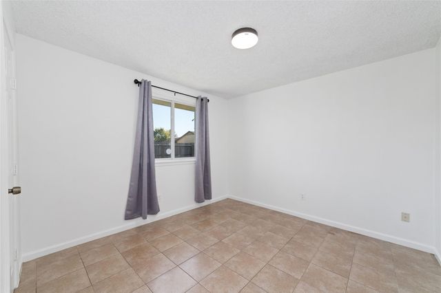 563 Slumberwood Drive, Houston, TX 77013