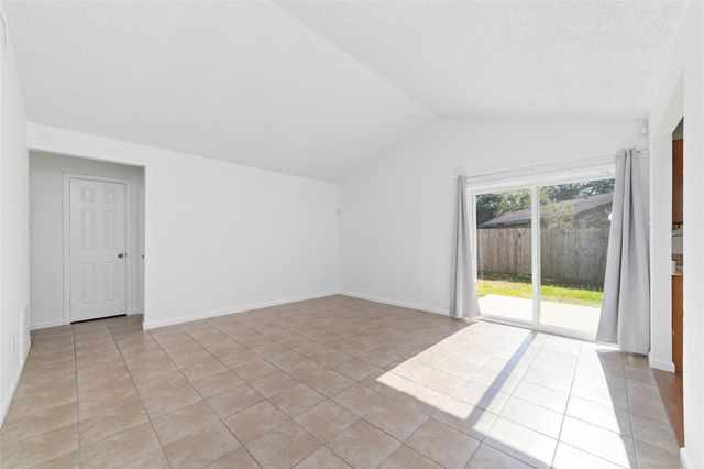 563 Slumberwood Drive, Houston, TX 77013