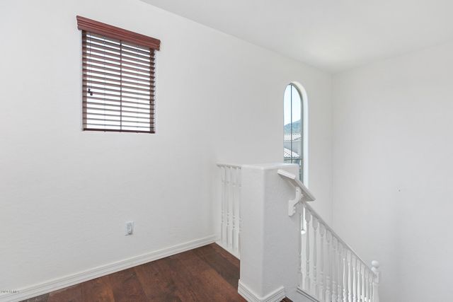 26313 N BABBLING BROOK Drive, Phoenix, AZ 85083