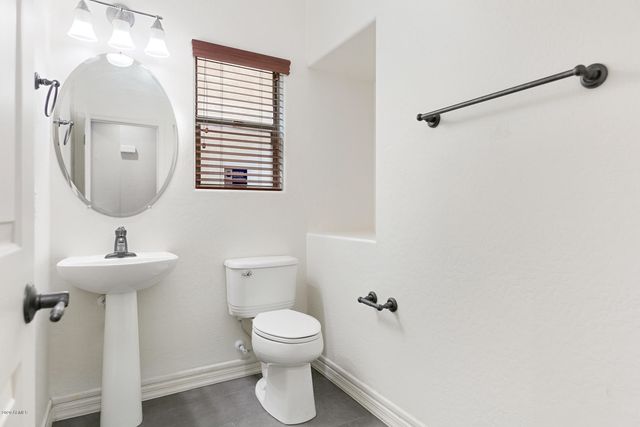 26313 N BABBLING BROOK Drive, Phoenix, AZ 85083