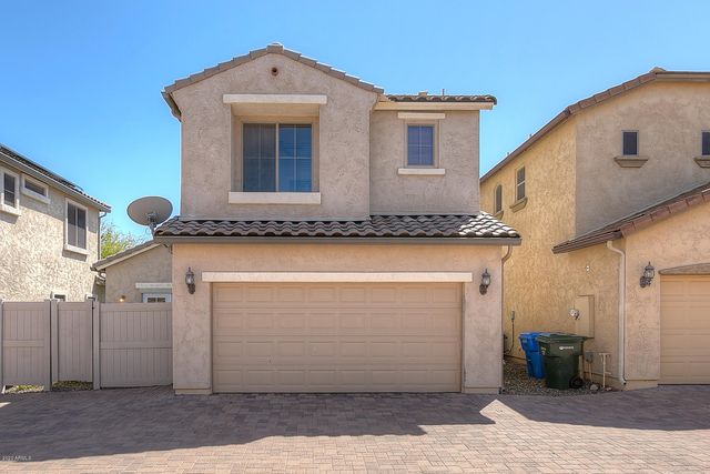 26313 N BABBLING BROOK Drive, Phoenix, AZ 85083