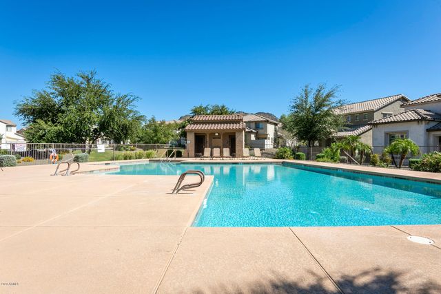 26313 N BABBLING BROOK Drive, Phoenix, AZ 85083