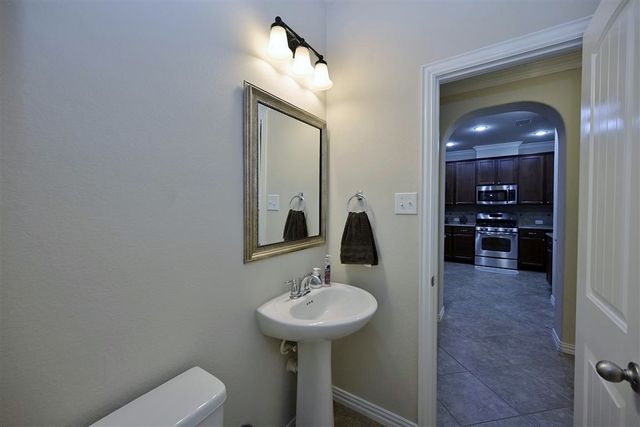 4212 Bridgestone Drive, Fort Worth, TX 76123