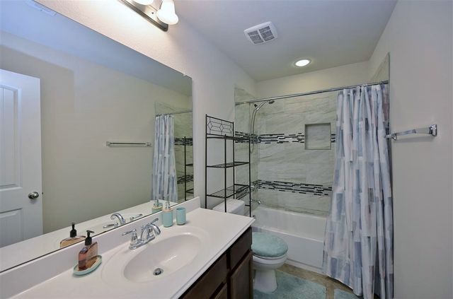 4212 Bridgestone Drive, Fort Worth, TX 76123