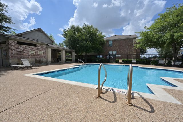 4212 Bridgestone Drive, Fort Worth, TX 76123