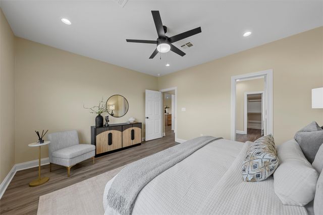 929 Northern Dancer Drive, Hewitt, TX 76643