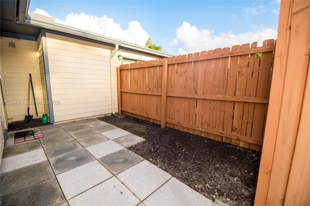 1804 My Pl, West Palm Beach, FL 33417