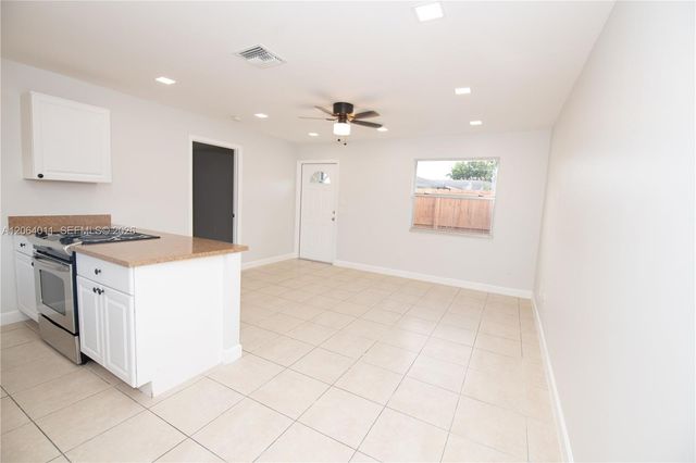1804 My Pl, West Palm Beach, FL 33417