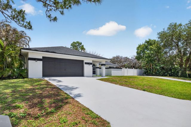 1721 SW Ocean Cove Avenue, Port St. Lucie, Port St Lucie, FL 34953
