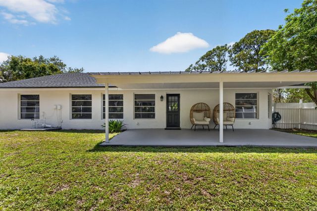 1721 SW Ocean Cove Avenue, Port St. Lucie, Port St Lucie, FL 34953