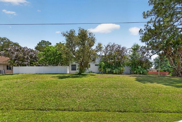 1721 SW Ocean Cove Avenue, Port St. Lucie, Port St Lucie, FL 34953