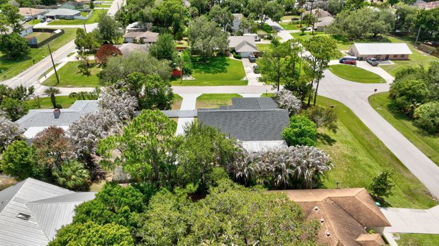 1721 SW Ocean Cove Avenue, Port St. Lucie, Port St Lucie, FL 34953