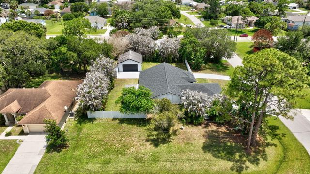 1721 SW Ocean Cove Avenue, Port St. Lucie, Port St Lucie, FL 34953