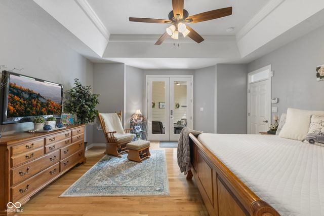 4627 Ridgewood Drive, Zionsville, IN 46077