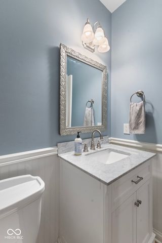 4627 Ridgewood Drive, Zionsville, IN 46077