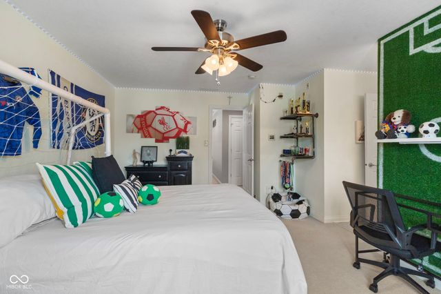 4627 Ridgewood Drive, Zionsville, IN 46077