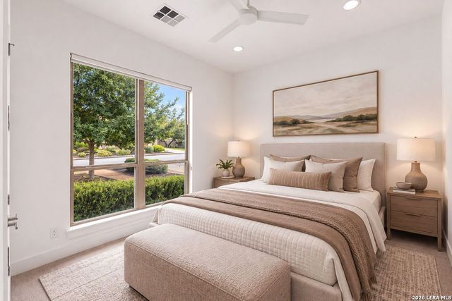 563 TALMADGE LN, Shavano Park, TX 78249