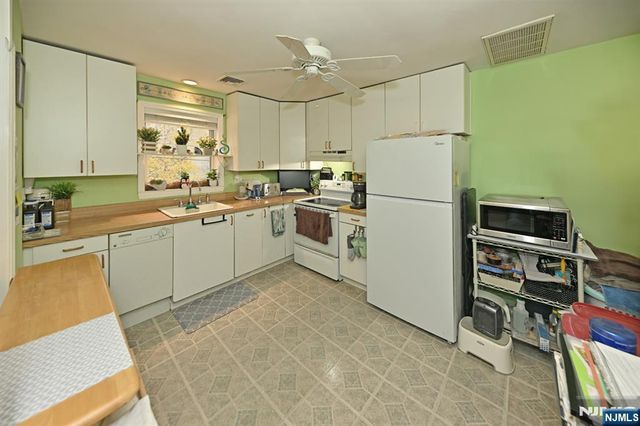 603 Broadway A, Westwood, NJ 07675