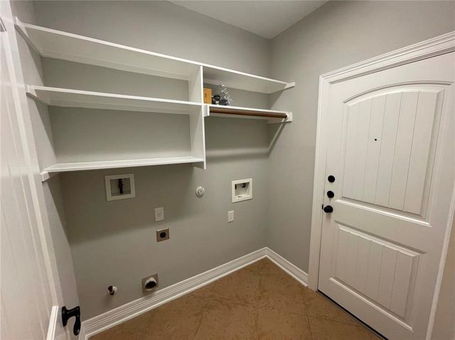 4526 Merle DR, Austin, TX 78745