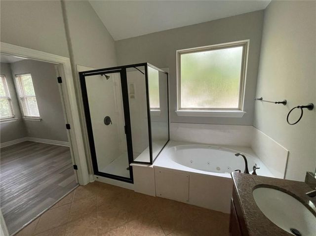 4526 Merle DR, Austin, TX 78745