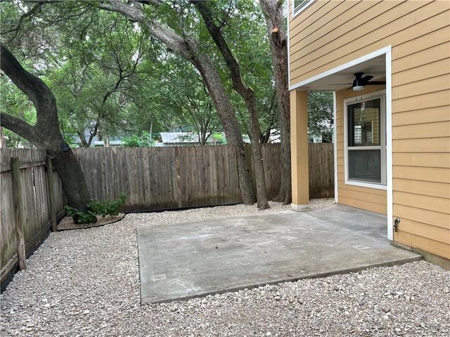 4526 Merle DR, Austin, TX 78745