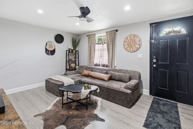 7709 PASCHAL Street, Jacksonville, FL 32220