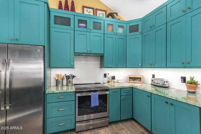 2310 E MALLARD Court, Gilbert, AZ 85234