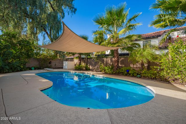 2310 E MALLARD Court, Gilbert, AZ 85234