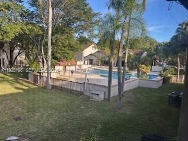 9215 SW 141st Pl 9215, Miami, FL 33186