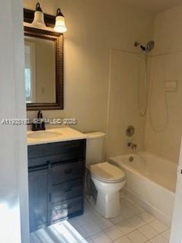 9215 SW 141st Pl 9215, Miami, FL 33186