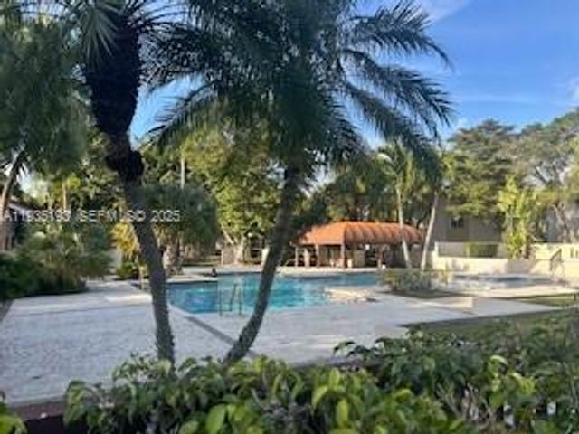 9215 SW 141st Pl 9215, Miami, FL 33186