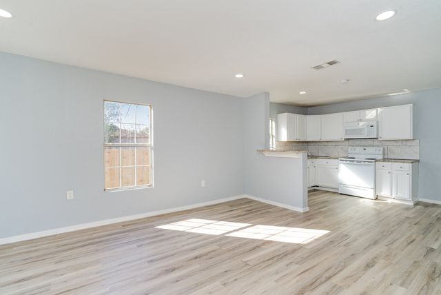 4739 Stokes Street, Dallas, TX 75216