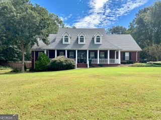1102 Sequoia Trail, Mcdonough, GA 30252